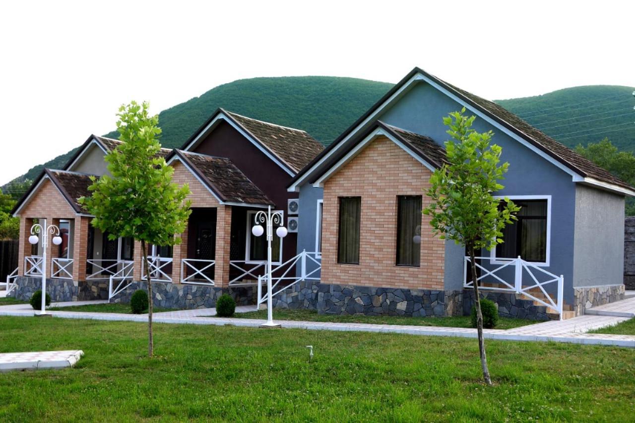 Tulpan Hotel Şǝki Kamer foto