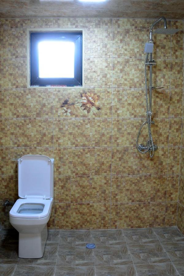 Tulpan Hotel Şǝki Buitenkant foto