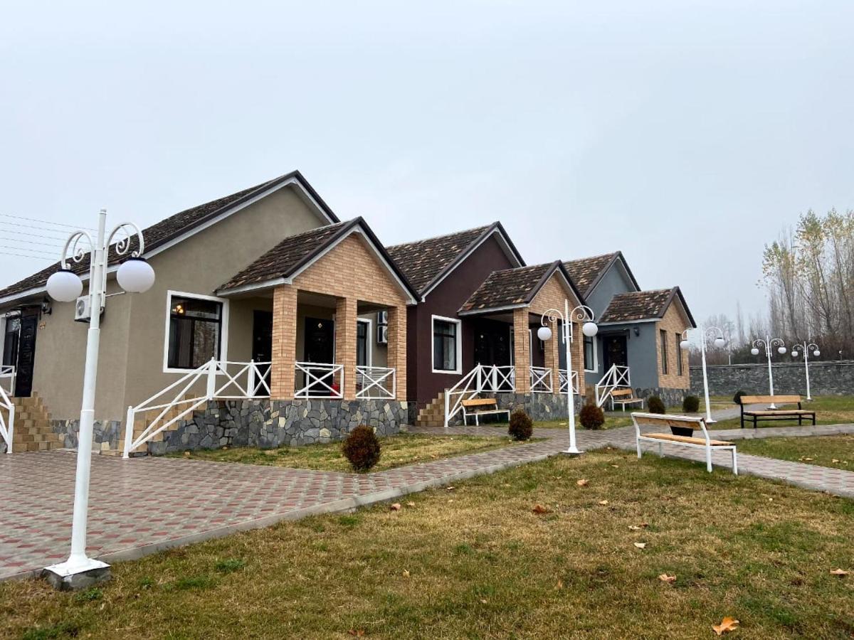 Tulpan Hotel Şǝki Buitenkant foto